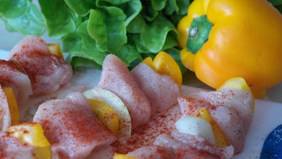如何預(yù)防食源性疾病呢？